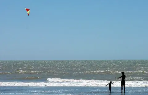 Las playas de Costa del este son menos populares, más familiares y tranquilas