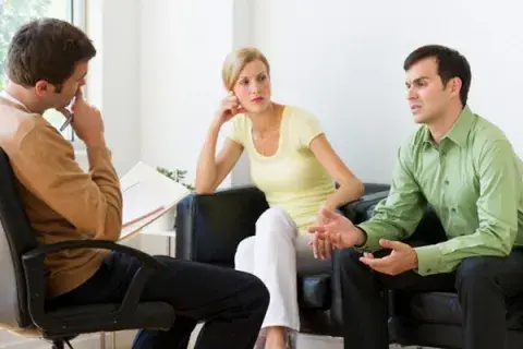 El temor a enfrentar los conflictos es lo que a veces aleja de la terapia a las parejas