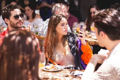 Michael Noher y Micaela Tinelli disfrutaron de la propuesta gastronómica diseñada por Inés De Los Santos y Tefi Russo Michael Noher y Micaela Tinelli disfrutaron de la propuesta gastronómica diseñada por Inés De Los Santos y Tefi Russo