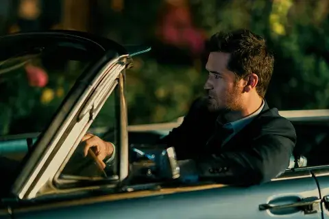 Manuel Garcia-Rulfo como Mickey Haller Foto: Cr. Lara Solanki/Netflix © 2022 Manuel Garcia-Rulfo como Mickey Haller Foto: Cr. Lara Solanki/Netflix © 2022