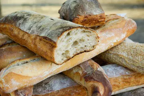 La baguette de Pain Pain La baguette de Pain Pain