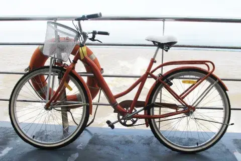 En el barco, la bici viaja con vos ¡a bordo! En el barco, la bici viaja con vos ¡a bordo!