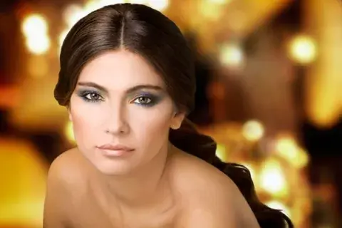 El smokey eye se reinventa y vuelve con todo. El smokey eye se reinventa y vuelve con todo.