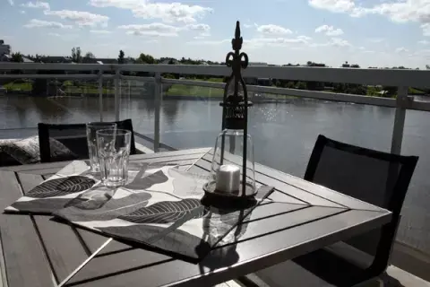 En Ribera Nordelta, este departamento para dos enamora a primera vista por su entorno y diseño actual