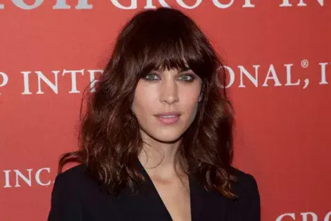 Alexa Chung canta la versión del clásico de Stevie Nicks, Blue Denim Alexa Chung canta la versión del clásico de Stevie Nicks, Blue Denim