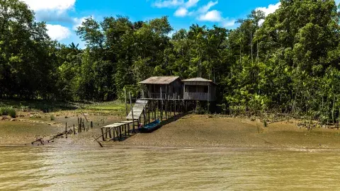 Una vida simple: en la isla conviven los pescadores de siempre con el incipiente turismo Una vida simple: en la isla conviven los pescadores de siempre con el incipiente turismo