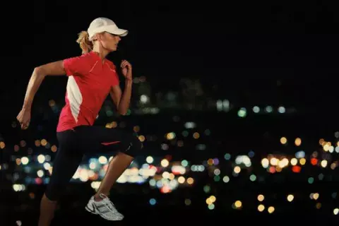 ¡Animate a correr bajo la luz de la luna! ¡Animate a correr bajo la luz de la luna!