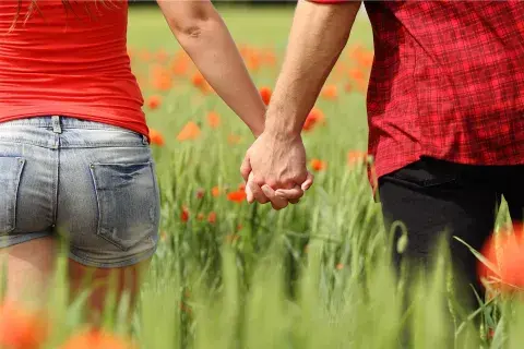 Enterate qué te deparan los astros en materia de amor y relaciones, según tu signo Enterate qué te deparan los astros en materia de amor y relaciones, según tu signo