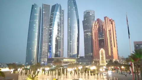 Las Etihad Towers, el complejo de edificios que define el perfil de Abu Dabi Las Etihad Towers, el complejo de edificios que define el perfil de Abu Dabi