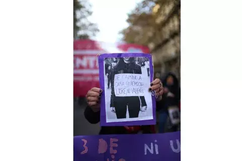 “Camino a casa quiero ser libre, no valiente”. Foto: Josefina Nicolini “Camino a casa quiero ser libre, no valiente”. Foto: Josefina Nicolini