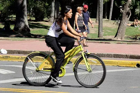 La bici es un transporte ecológico, saludable y rápido