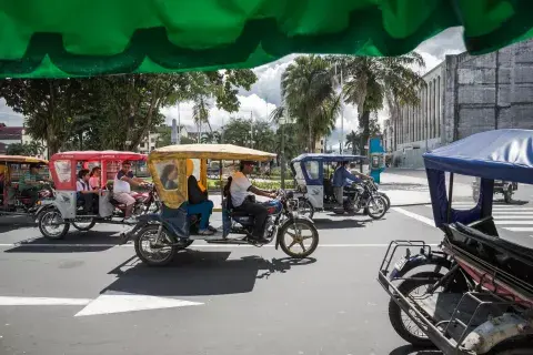 Más de 45.000 mototaxis ocupan las calles de la ciudad de Iquitos Más de 45.000 mototaxis ocupan las calles de la ciudad de Iquitos