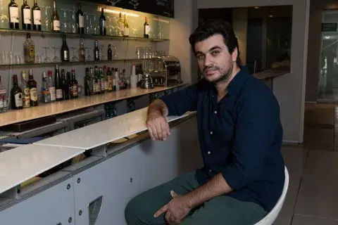 El autor de Envenenados continúa con su investigación sobre el papel de los agrotóxicos en nuestro país El autor de Envenenados continúa con su investigación sobre el papel de los agrotóxicos en nuestro país
