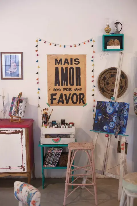 El rincón arty de la casa, que comparten madre e hijas El rincón arty de la casa, que comparten madre e hijas
