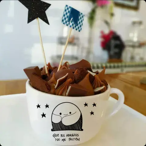 Una de las opciones de Pedro Páramo es esta torta en taza que es una bomba de rica. Una de las opciones de Pedro Páramo es esta torta en taza que es una bomba de rica.