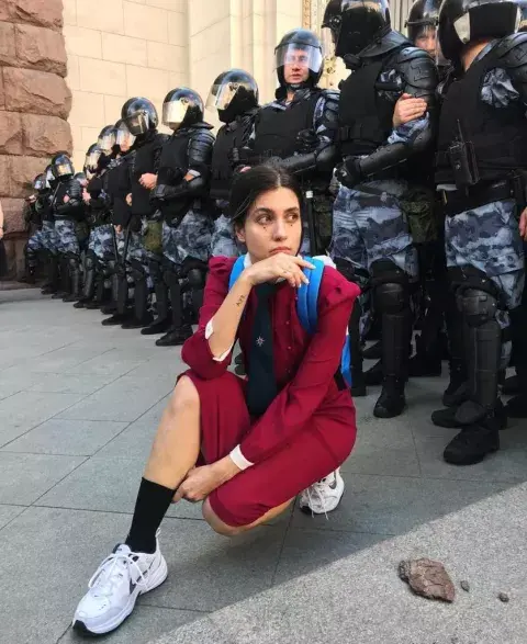 Nadya Tolokonnikova, activista rusa Nadya Tolokonnikova, activista rusa