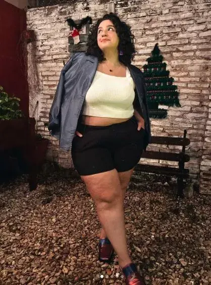 Agus Cabaleiro dice que las personas gordas toda su vida conviven con el estigma. "La gente siempre tiene ganas de opinar, de decir cosas", agrega. Agus Cabaleiro dice que las personas gordas toda su vida conviven con el estigma. "La gente siempre tiene ganas de opinar, de decir cosas", agrega.