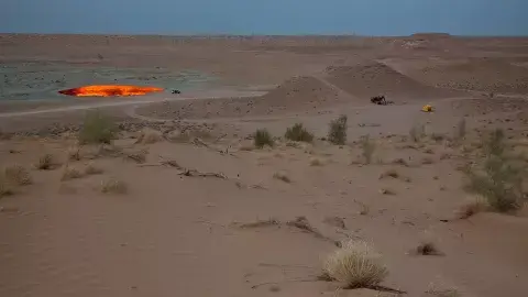 Darvaza, el cráter conocido como la Puerta al Infierno Darvaza, el cráter conocido como la Puerta al Infierno