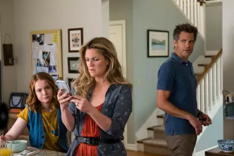 Santa Clarita Diet estrena durante marzo en Netflix Santa Clarita Diet estrena durante marzo en Netflix