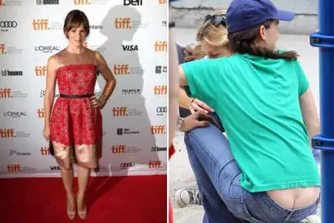 Jennifer Garner divina en la alfombra roja. El momento oops de la actriz mientras jugaba en la plaza con su hija