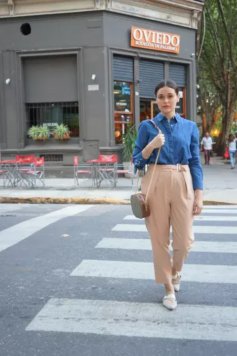 Pantalón: Rimmel Camisa: Zara Zapatos: Julieta Erdocia Pantalón: Rimmel Camisa: Zara Zapatos: Julieta Erdocia