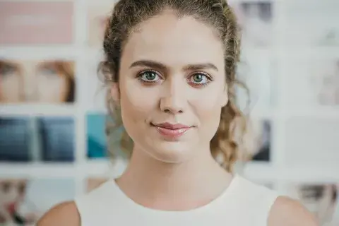 Las tintas para labios y mejillas permanecen por más tiempo a lo largo del día Las tintas para labios y mejillas permanecen por más tiempo a lo largo del día