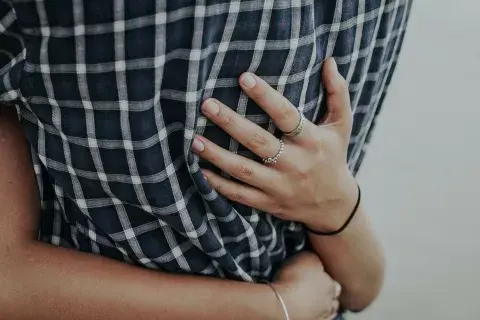 El abrazo es una herramienta poderosa de conexión emocional El abrazo es una herramienta poderosa de conexión emocional