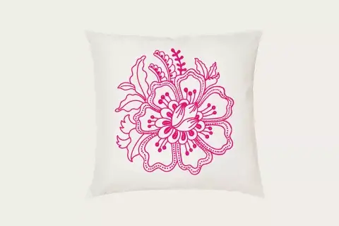 Almohadón (Belove deco, $389)