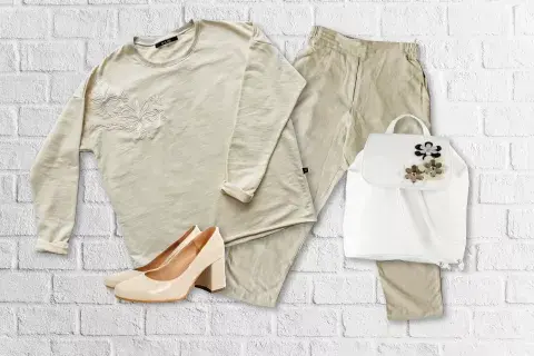 Buzo de Molise $890 / Pantalón de Vero Forest $1150 / Zapatos de Miye $1510 / Mochila de Seki Masami $950 aprox