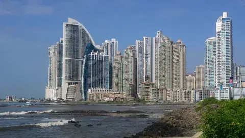 El perfil de Ciudad de Panamá El perfil de Ciudad de Panamá