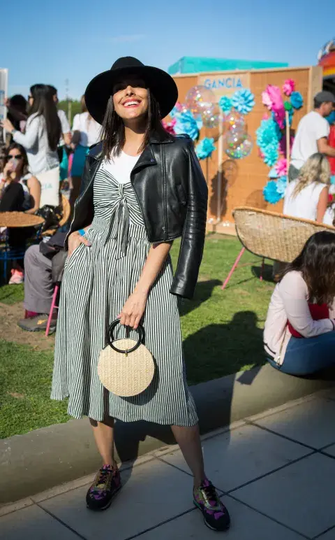 Looks festivaleros: las chicas se vinieron vestidas para la ocasión. Looks festivaleros: las chicas se vinieron vestidas para la ocasión.