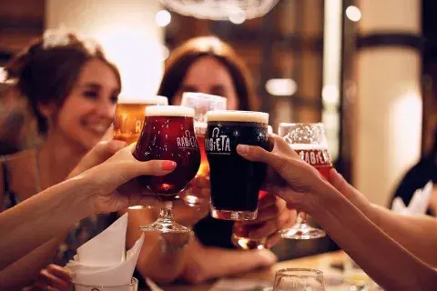 Según los especialistas es necesario que las mujeres puedan hacerse de su tiempo para descansar, distraerse y disfrutar Según los especialistas es necesario que las mujeres puedan hacerse de su tiempo para descansar, distraerse y disfrutar