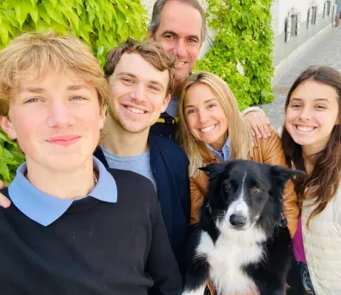 Ivana y su familia en Suiza