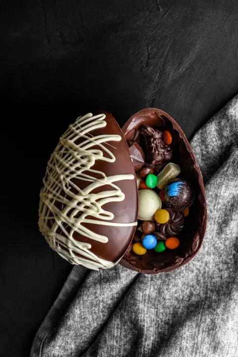 Huevos macizos de chocolate. Huevos macizos de chocolate.