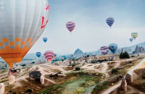 Los vuelos en globo de una hora rondan los 175 euros por persona... pero lo valen Los vuelos en globo de una hora rondan los 175 euros por persona... pero lo valen