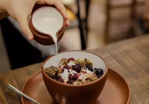 Bowl con vegetales orgánicos crudos. Foto gentileza de Buenos Aires Verde Bowl con vegetales orgánicos crudos. Foto gentileza de Buenos Aires Verde