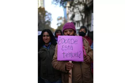 "¿Dónde está Tahuel?". Foto: Josefina Nicolini "¿Dónde está Tahuel?". Foto: Josefina Nicolini
