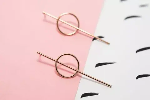 Los aros geométricos serán furor en la próxima temporada Los aros geométricos serán furor en la próxima temporada
