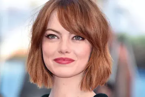 Va de rubia –su color natural– a ginger y viceversa. Ambos tonos le quedan brutal Va de rubia –su color natural– a ginger y viceversa. Ambos tonos le quedan brutal