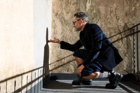 Jorge Drexler habla del proceso creativo: "Lo he probado todo, ¡y no funciona nada!", dice y se explaya en sus hábitos a la hora de escribir canciones Jorge Drexler habla del proceso creativo: "Lo he probado todo, ¡y no funciona nada!", dice y se explaya en sus hábitos a la hora de escribir canciones