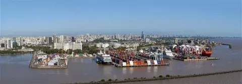 La temporada de cruceros se extiende entre noviembre y abril La temporada de cruceros se extiende entre noviembre y abril