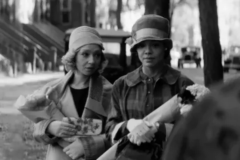 Ruth Negga y Tessa Thompson, protagonistas de Claroscuro Ruth Negga y Tessa Thompson, protagonistas de Claroscuro
