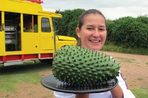 Ana Belén Charry participó en el Masterchef Colombia durante 2016 y quedó finalista. Ana Belén Charry participó en el Masterchef Colombia durante 2016 y quedó finalista.