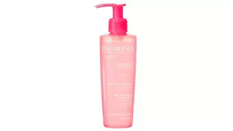 Sensibio Gel Moussant. Ideal para pieles sensibles. Limpia y desmaquilla ojos y rostro; hidrata y repara la piel; alivia y calma las irritaciones. $489, Bioderma