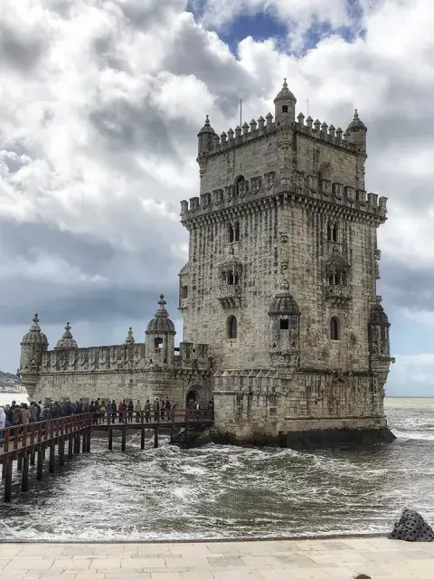 La famosa Torre de Belém. La famosa Torre de Belém.