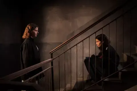 La primera temporada ya está disponible en HBOGo La primera temporada ya está disponible en HBOGo