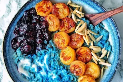 Un bowl digno de Los Pitufos Un bowl digno de Los Pitufos