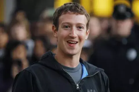 Marck Zuckerberg bautizó a 2015 como Un año de libros. Marck Zuckerberg bautizó a 2015 como Un año de libros.