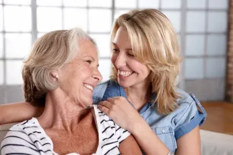 ¡Nunca te imaginaste que tendrías tanto en común con tu mamá!