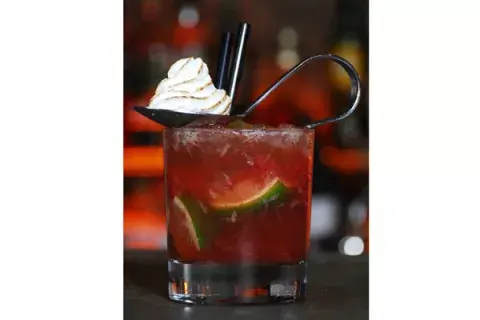 Vanilla strawberrie caipi de Gran Bar Danzón Vanilla strawberrie caipi de Gran Bar Danzón